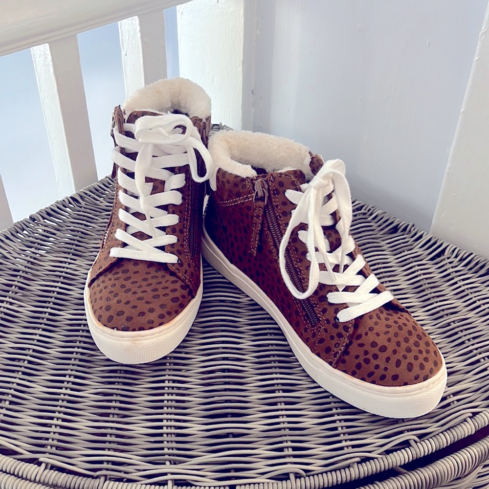Girls ankle boots